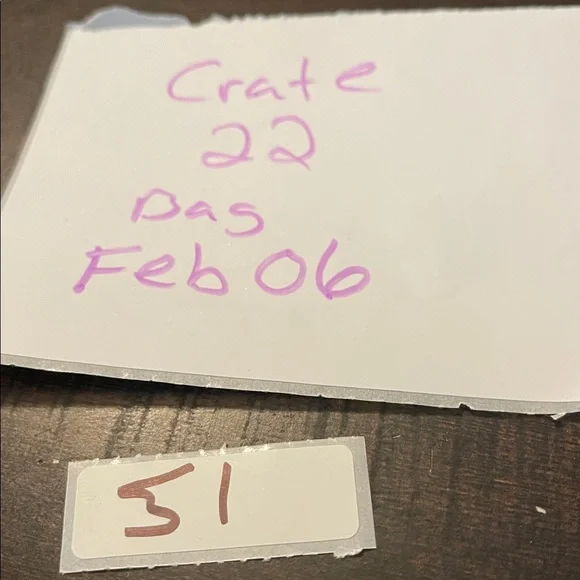 Gold color vintage pin Brooch Set - Picture 4 of 4